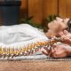 Patient Education with Flexible Spine Model
